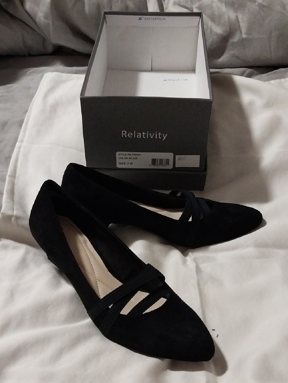 Relativity Black Pointed Toe Low Heel Flats with Cross Straps
